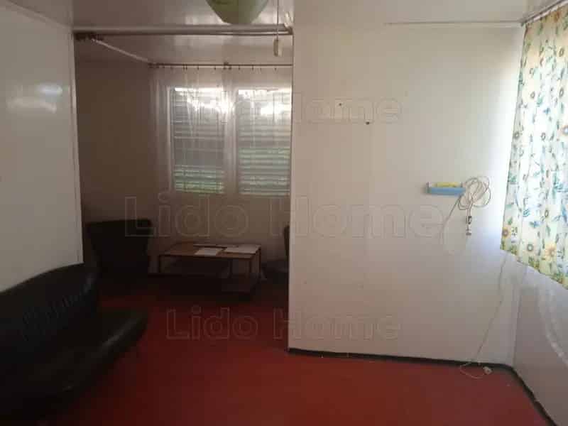 Gárdonyi tóparti nyaraló eladó - 35m2 - garázs - befektetés