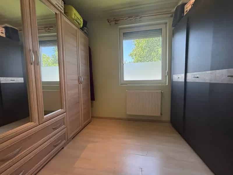 95m2-es 3 szobás családi ház Nagytályán