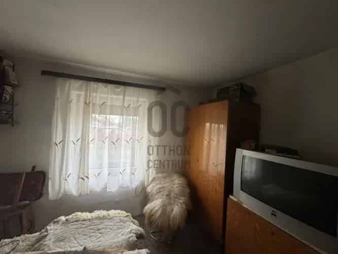 Ácsi családi ház eladó 50m2 1 szobás felújítandó