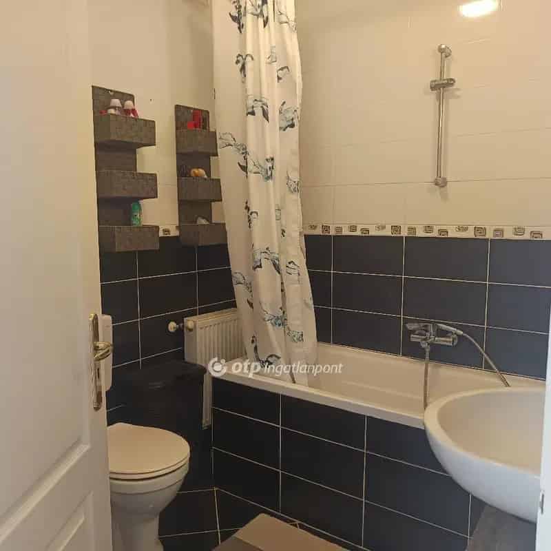 Eladó modern ikerház Dunavarsányban