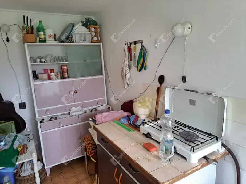 Vámosszabadi hétvégi ház eladó - Gyümölcsfákkal, fúrt kúttal