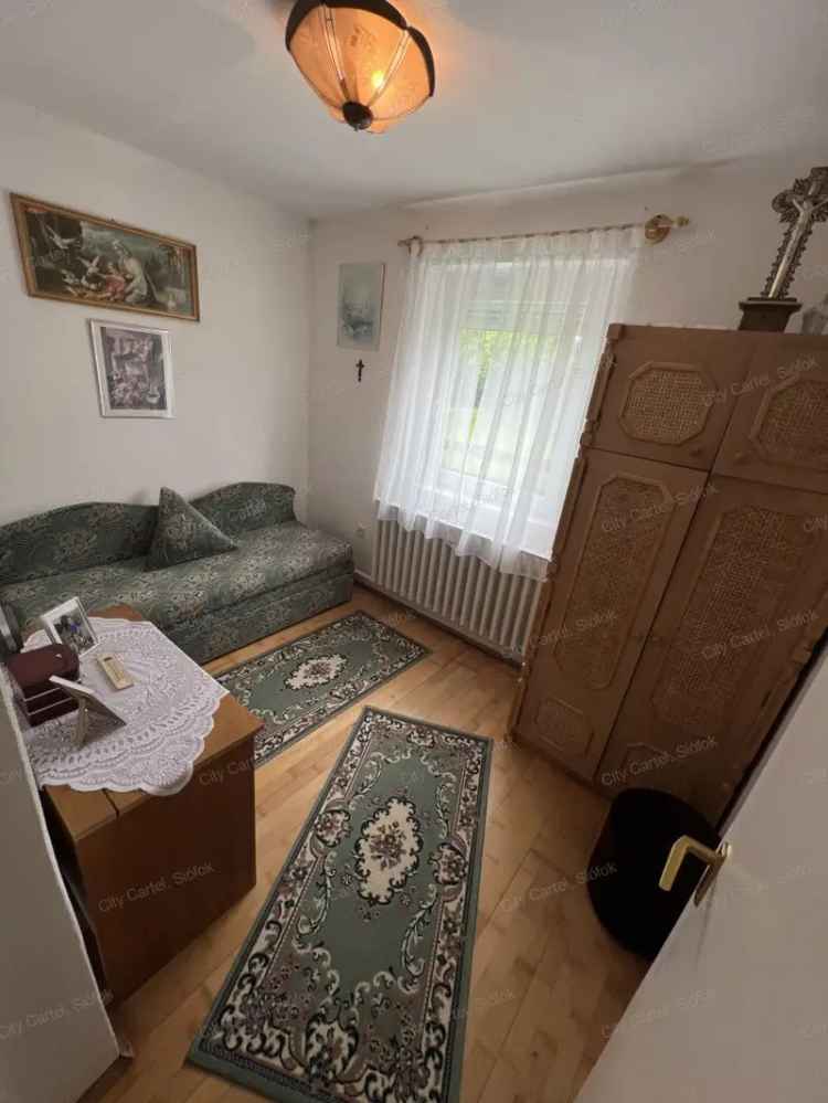 Balatonmáriafürdői családi ház eladó - 100 m2 - 721 m2 telekkel
