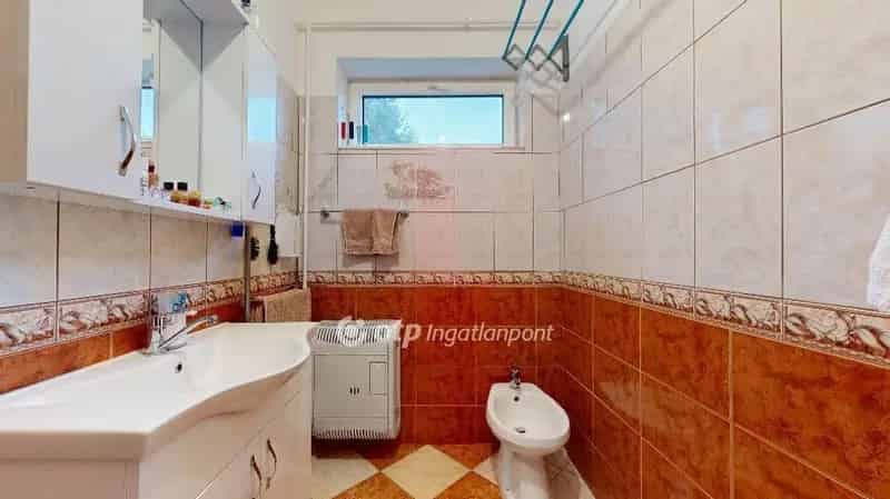 Nyiregyhaza Oros 82 nm-es csaladhaz 3 garazzsal