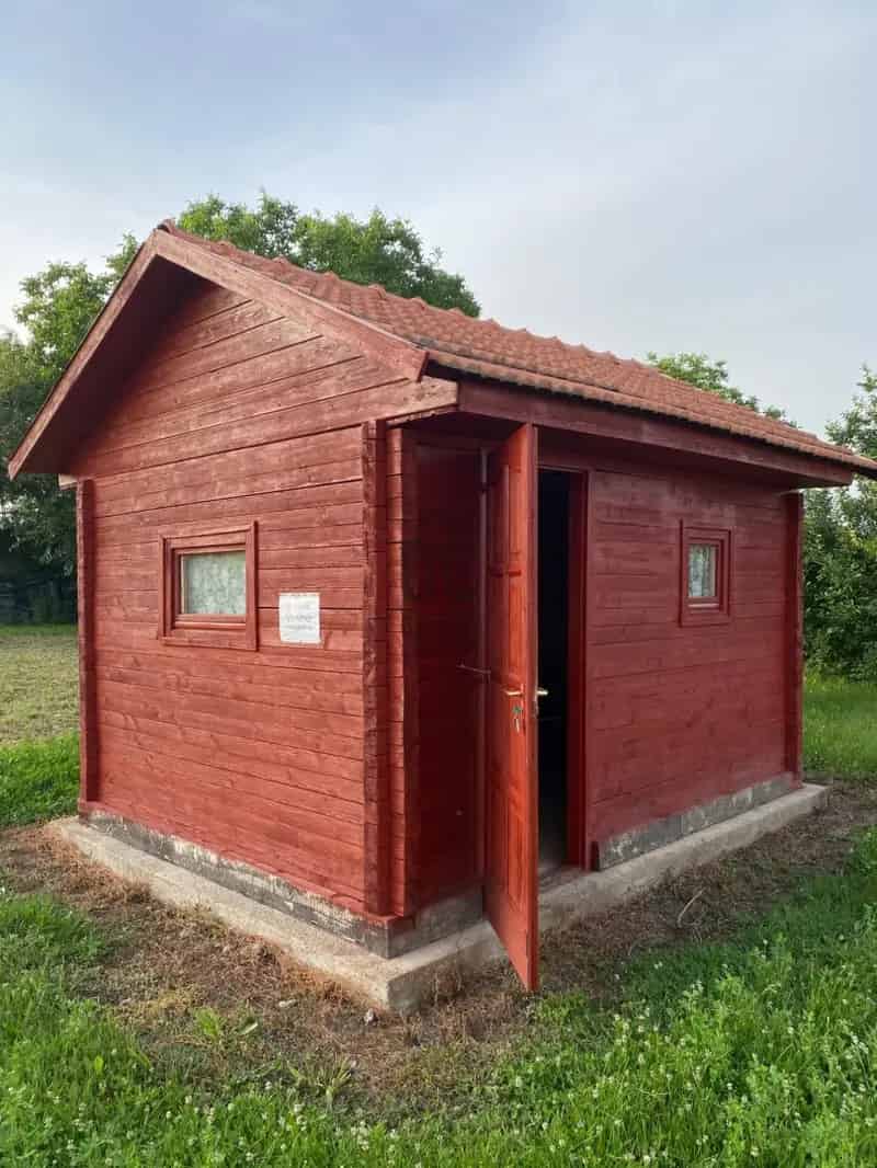 Családi ház építési telek csendes környezetben