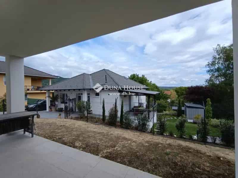 Pomázi Luxus Ingatlan Elado Panoramával 5 Szoba 2 Fürdőszoba