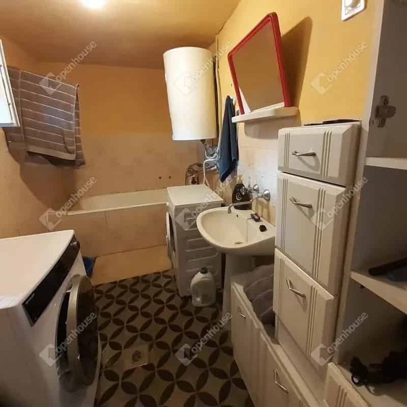 Csépai családi ház eladó - 2 szoba, felújított, CSOK