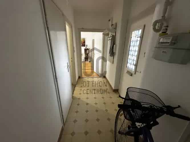 Zalaegerszeg belváros 47 nm-es 1 szobás tégla lakás eladó