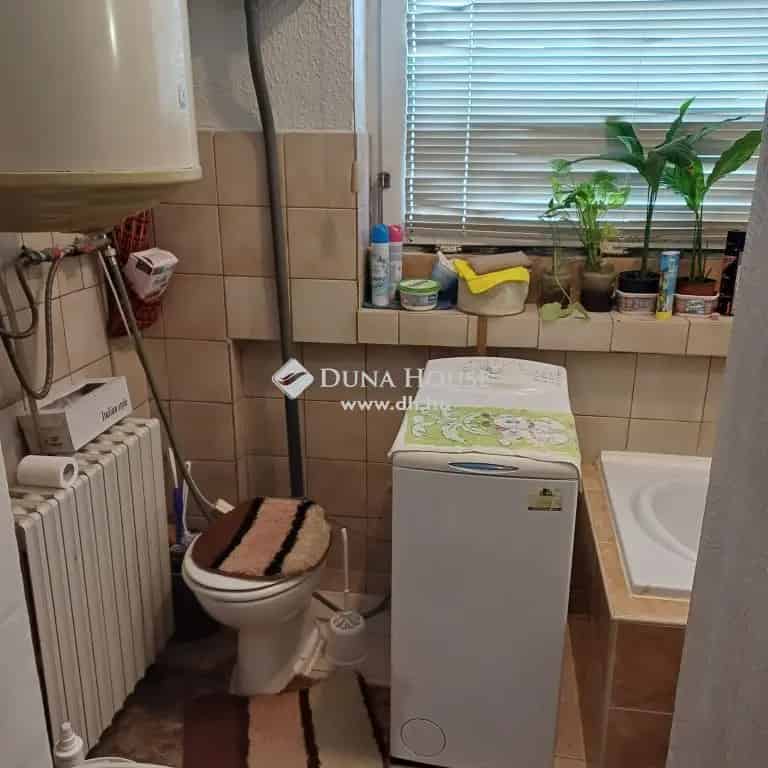 Bissi parasztház eladó - felújított, 1732 nm telekkel