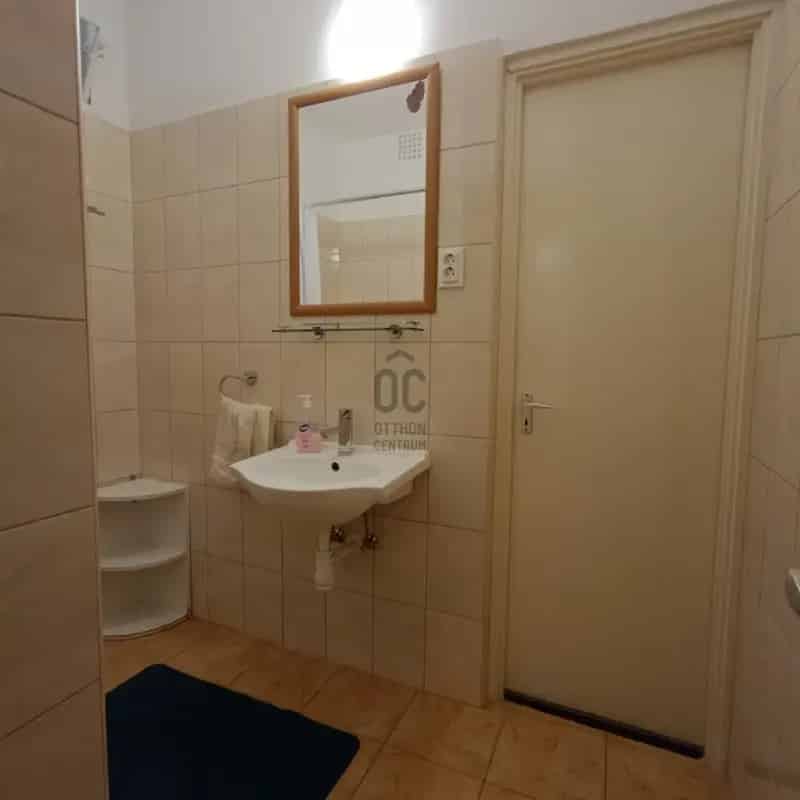 Zalakaroson eladó 147 m2-es ingatlan befektetőknek és családoknak