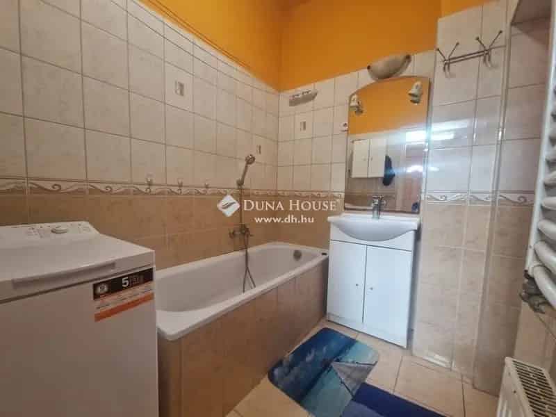 Eladó családi ház Budapest XX kerületben 67 nm
