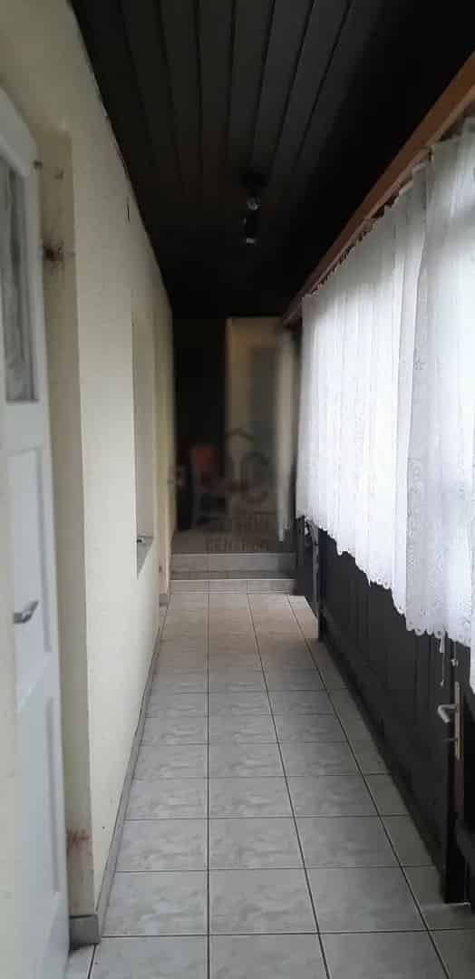 Debrecen-Józsai családi ház nagy telekkel eladó