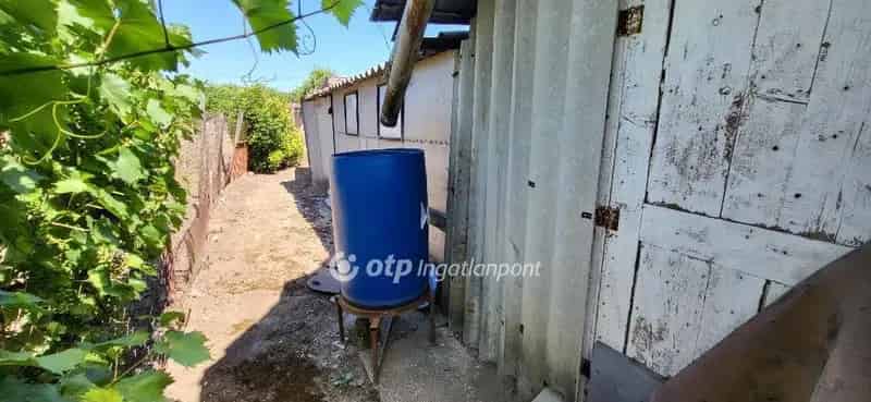 1320 m2-es Telek Eladó Győr-Hécsépusztán Gyümölcsfákkal