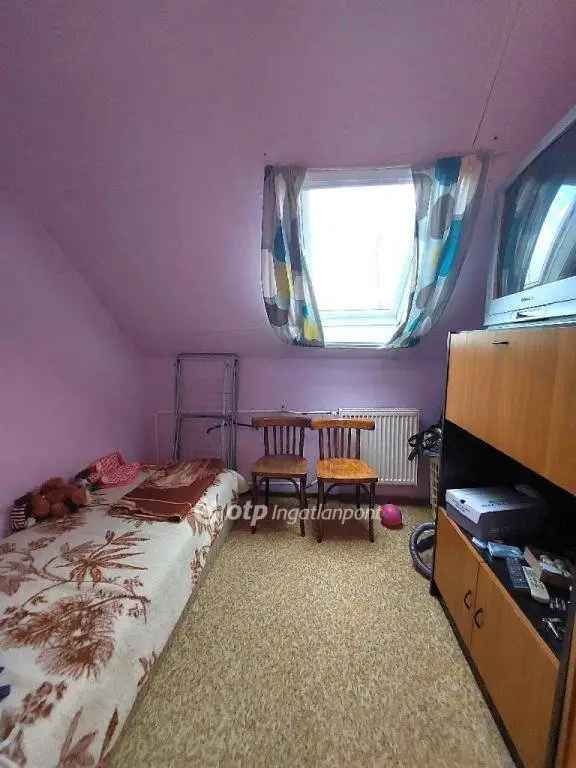 Baracska családi ház eladó 4 1 fél szoba 1795m2 telek