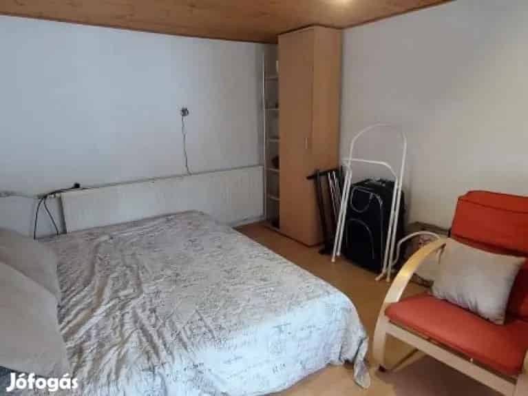 Pécs Hird 4 szobas családi ház eladó 1836 nm telekkel