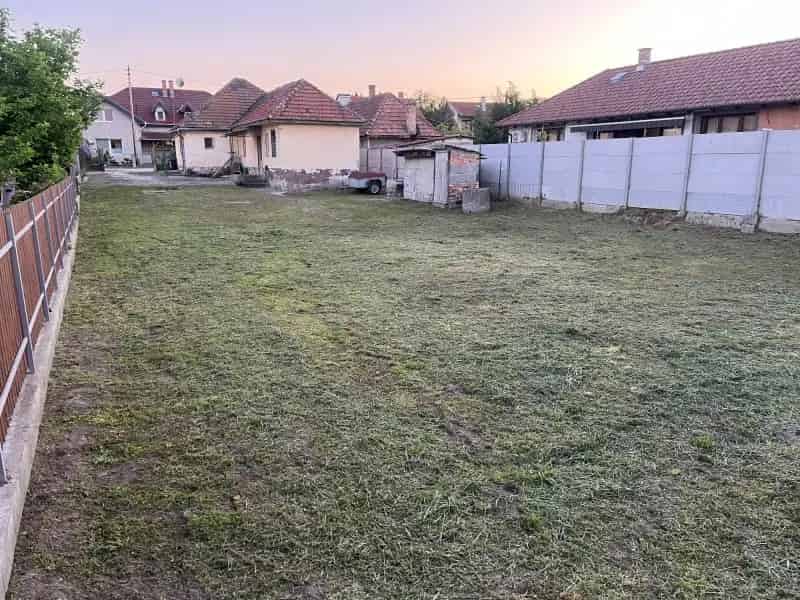 Tököl 93nm-es 3 szobás családi ház eladó