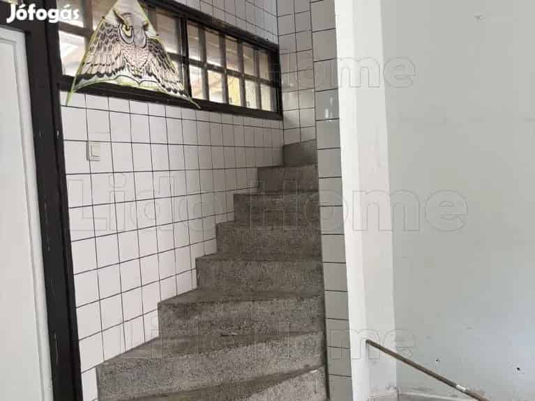 Siófoki Belvárosi Üzlethelyiség Eladó 54 m2