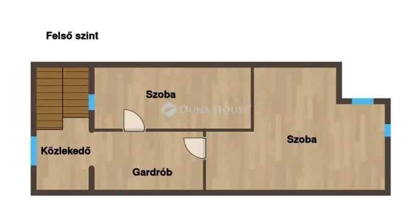 Pécs Újhegy 2 szintes családi ház eladó felújított