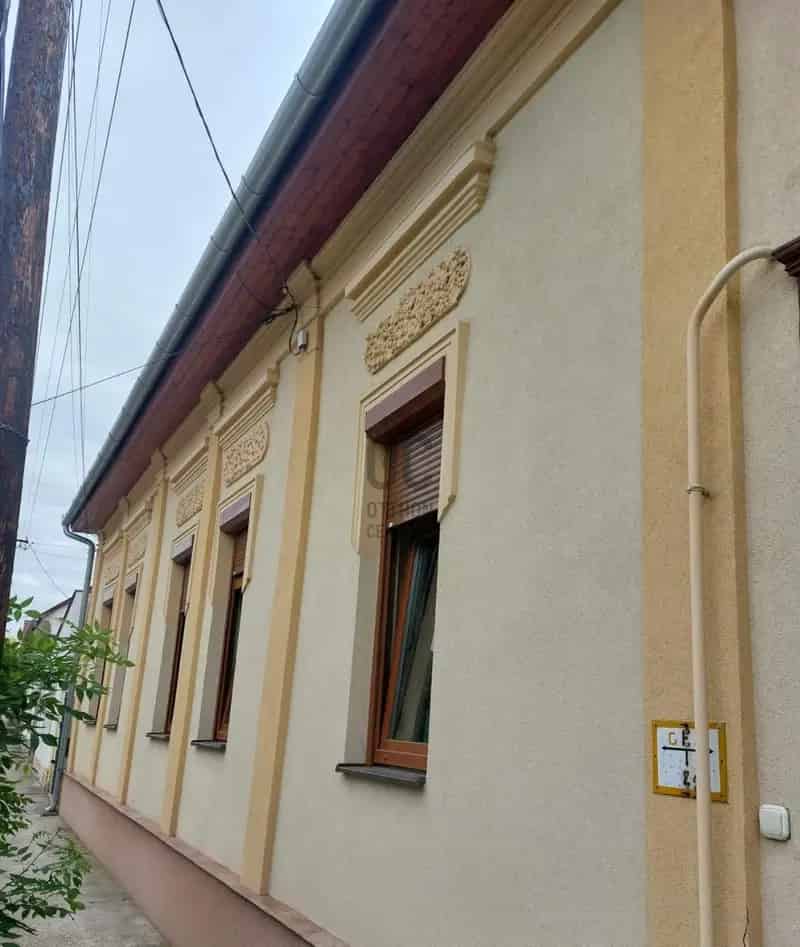 Szekszárd Belváros Vegyes Falazatú Családi Ház Eladó