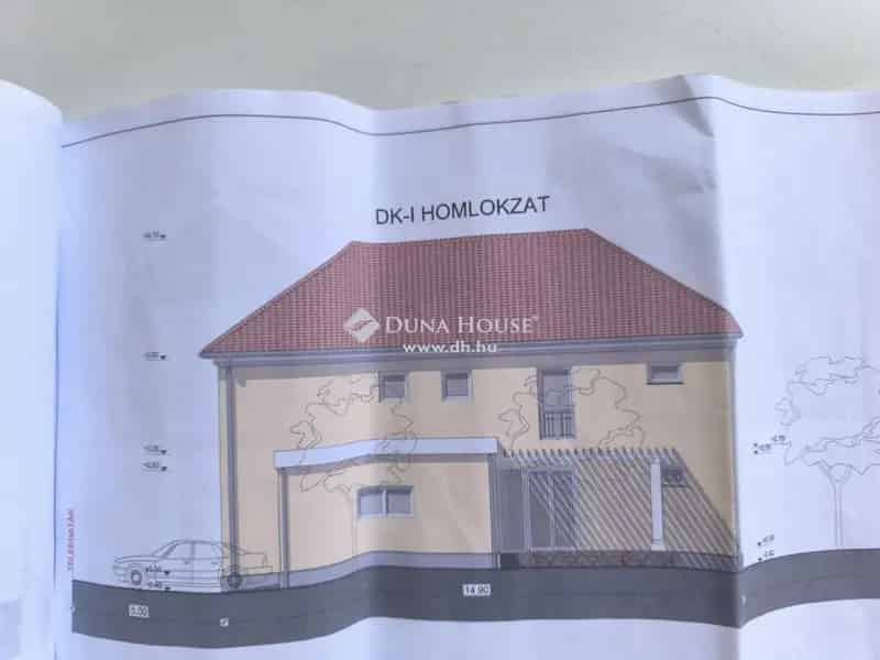 Családi ház építése eladó - 156m2 + 110m2 emelet