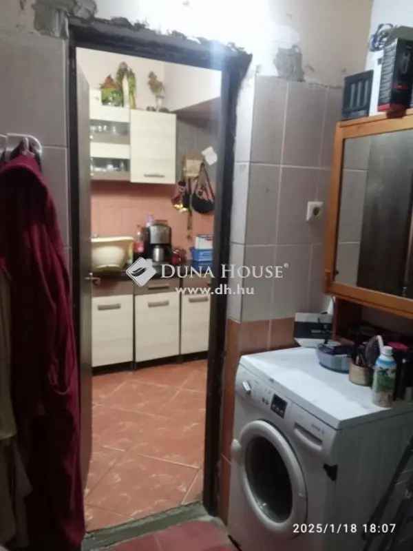 Eladó ház Dombrádon 70 m2 2 szoba 2269 m2 telekkel