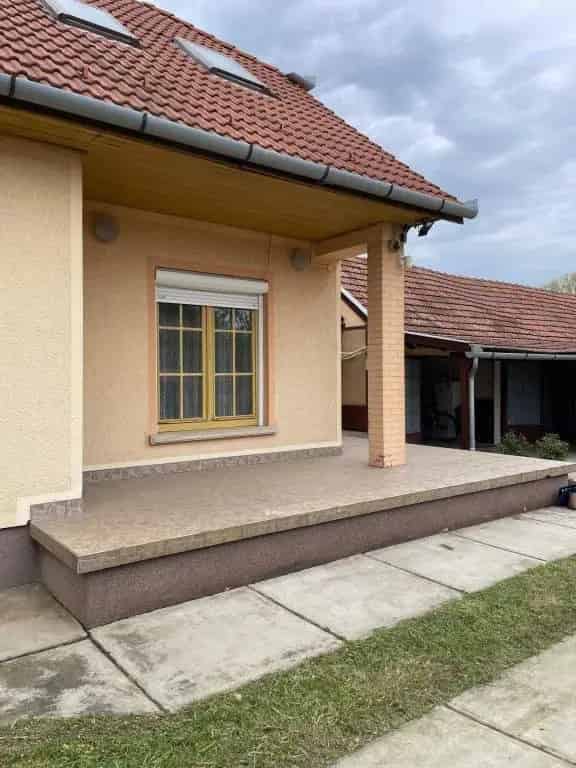 165 m2-es családi ház Újkígyóson