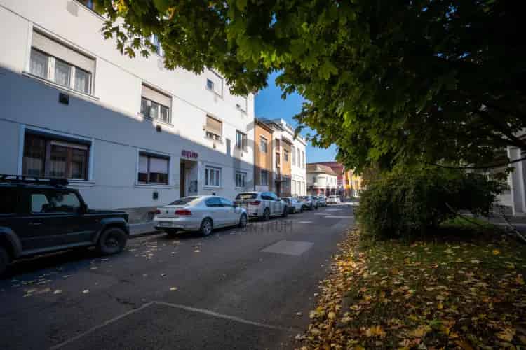 Miskolc Belváros 3 szobás 102 nm-es Tégla Lakás Eladó