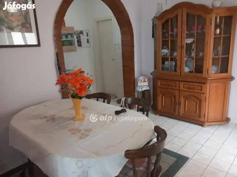 Eladó Ház, Hajdúböszörmény - Hajdúböszörmény, Sorház/ikerház/házrész - Jófogás Ingatlan