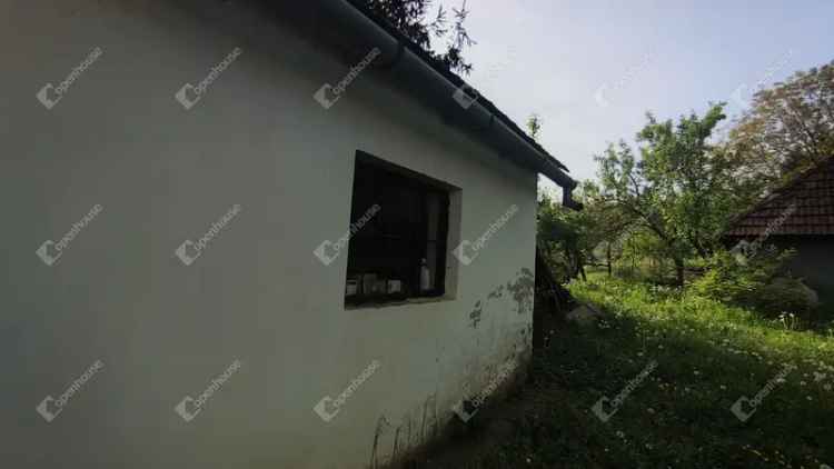 Panorámás Hétvégi Nyaraló Homokkomáromon Eladó