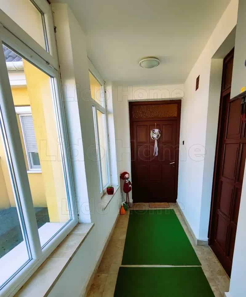 Ásványrárói 5 szobás családi ház eladó napelemekkel