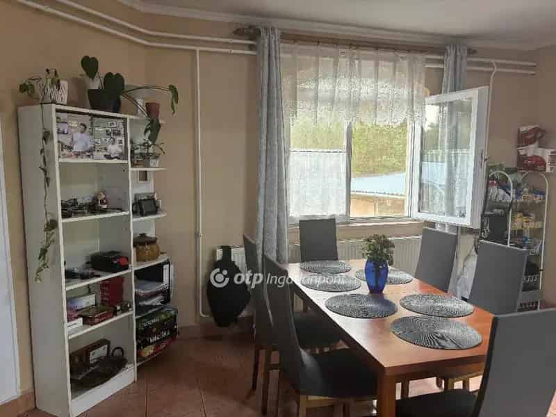 Hajduboszormeny Családi Haz Elado 110m2 3 Szoba Nappali
