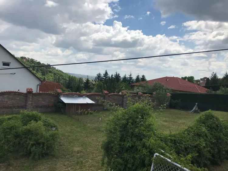 Eladó építési telek Pécsen panorámával