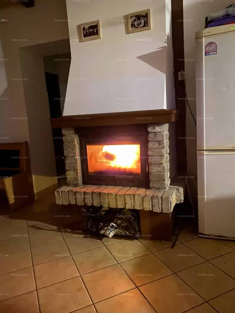 Eladó üzlethelyiség Baja frekventált helyen 512 m2