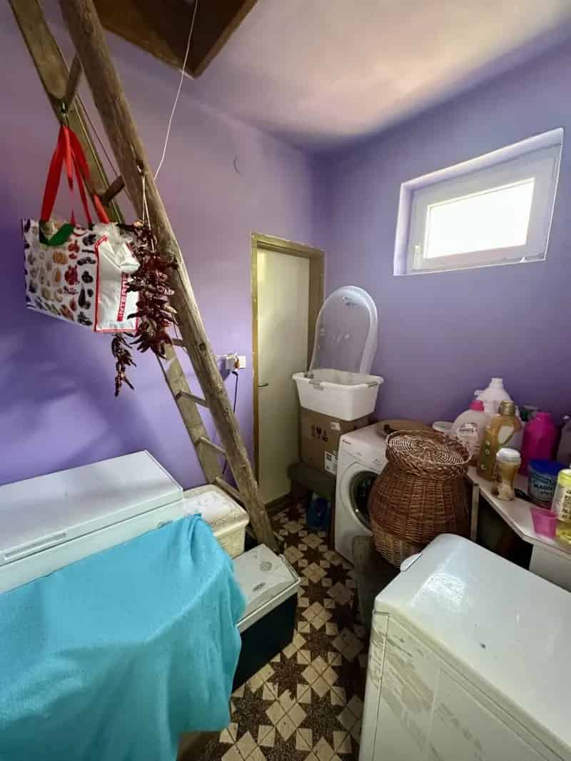 Tágas családi ház Somogyzsitfán felújítva