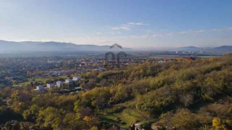 Eladó telek Vác Papvölgyben panorámás