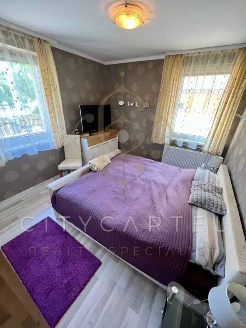 Siófok Foki-hegy Családi ház Eladó 5 szoba 2 fürdő
