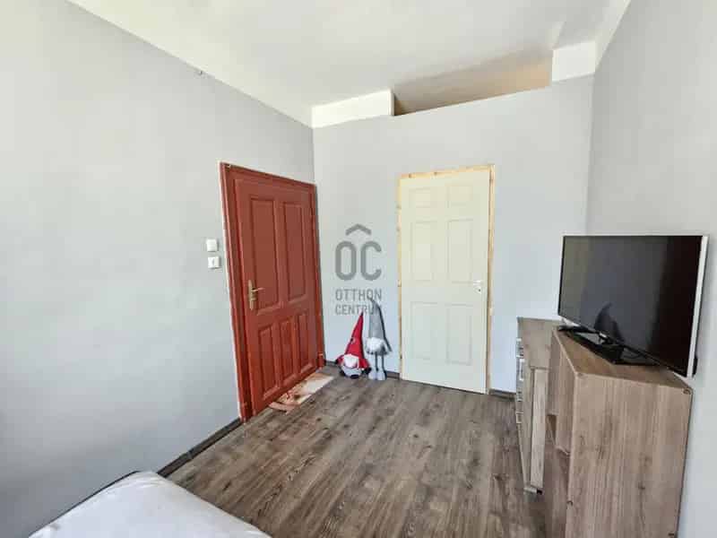 120 nm-es családi ház eladó Náraiban