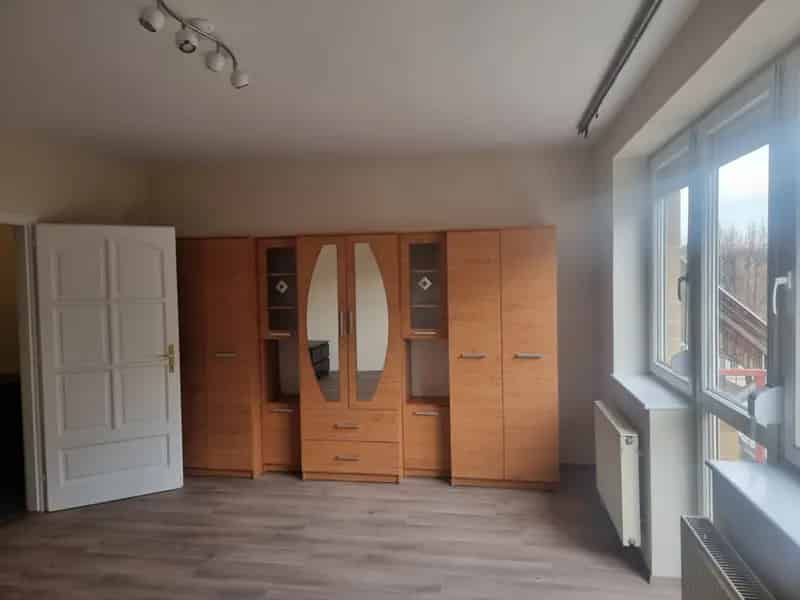 Kecskemét Belváros 37 nm-es 1 szobás lakás hosszú távra kiadó