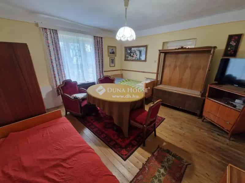 95m2-es Kádár-Kocka családi ház Mátételkén 1764m2 telekkel eladó