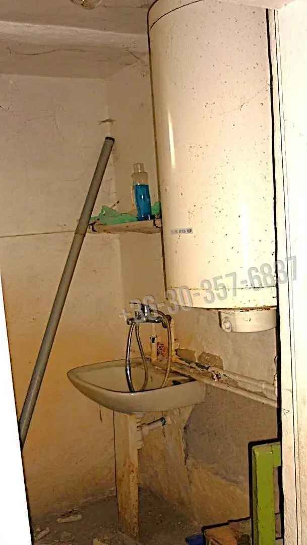 Felújítandó tanya Zákányszéken 3140m2 telken