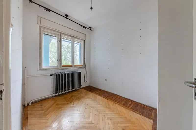Dunakeszi Alag - Felújítandó 2 Lakásos Családi Ház Eladó