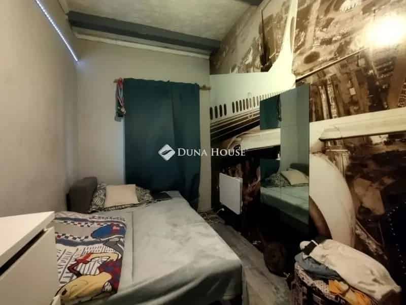 Sülysápi házikó eladó Budapest közelében