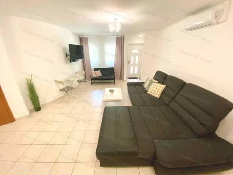 Cserkeszőlő Apartman - 55nm-es Tégla Lakás Eladó