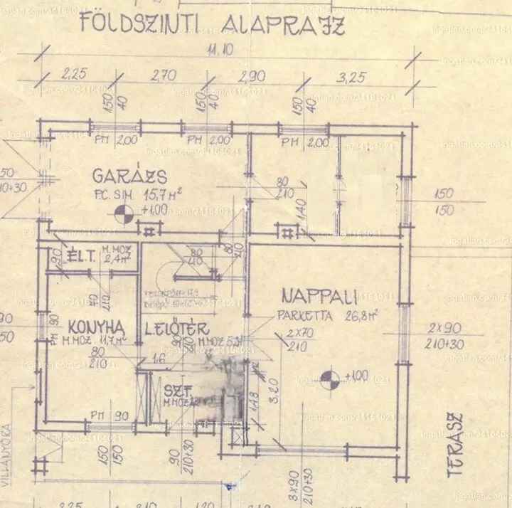 140m2-es családi ház eladó a Bakony lábánál