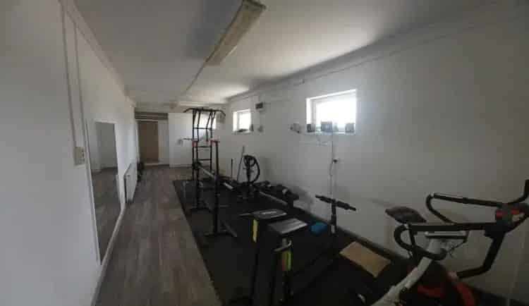 Dombóvár családi ház eladó 230m2 2 szoba 5 fürdő