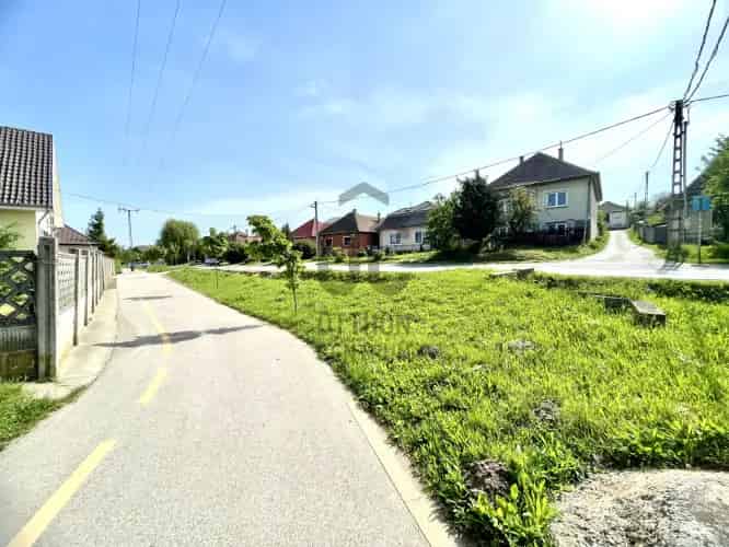 Galgamácsai eladó telek befektetőknek 2123 m2