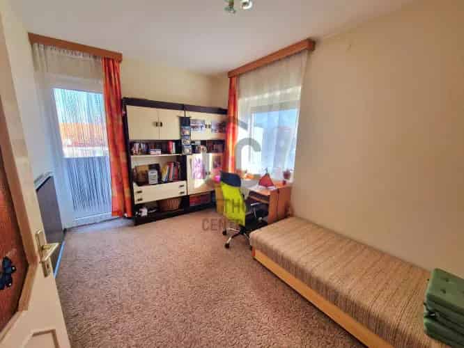 Budapest XVIII kerületi eladó ikerház 180 nm 3 szoba garázs kerttel