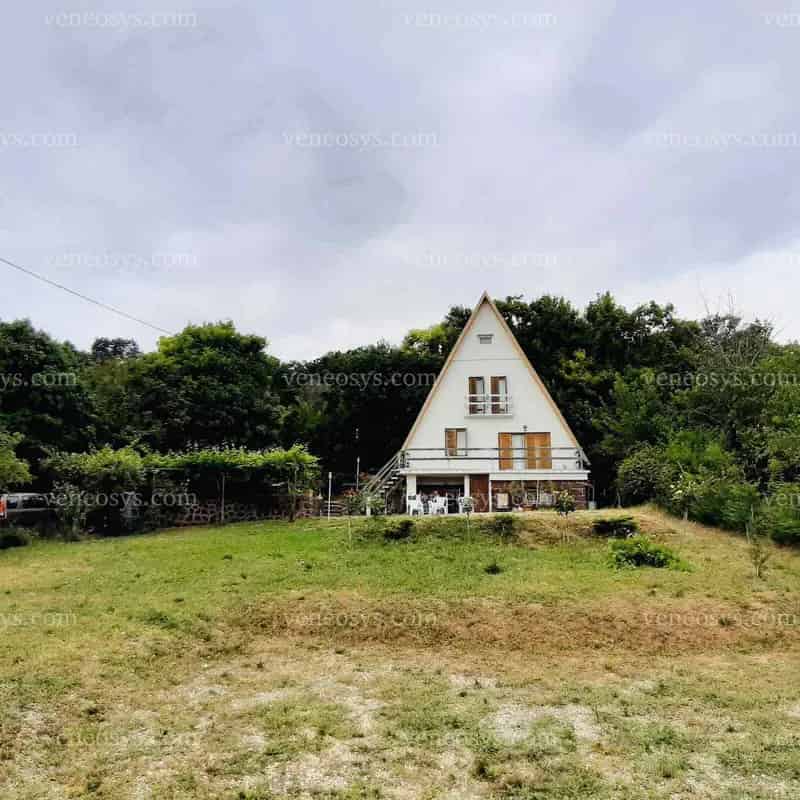 Balatoni Panorámás Nyaraló Eladó Alsóörsön