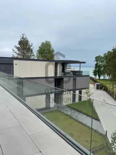 Balatonakarattyai Luxus Penthouse Elado Sajat Vizparttal