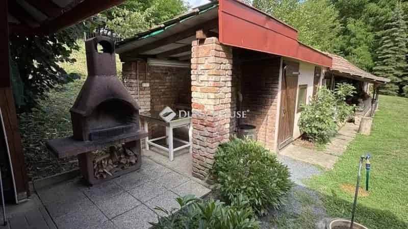 Apartmanházak az erdőben Wellnesssel eladó