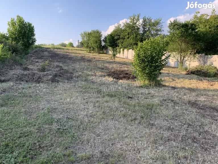 Egerszalóki építési telek eladó 921 nm